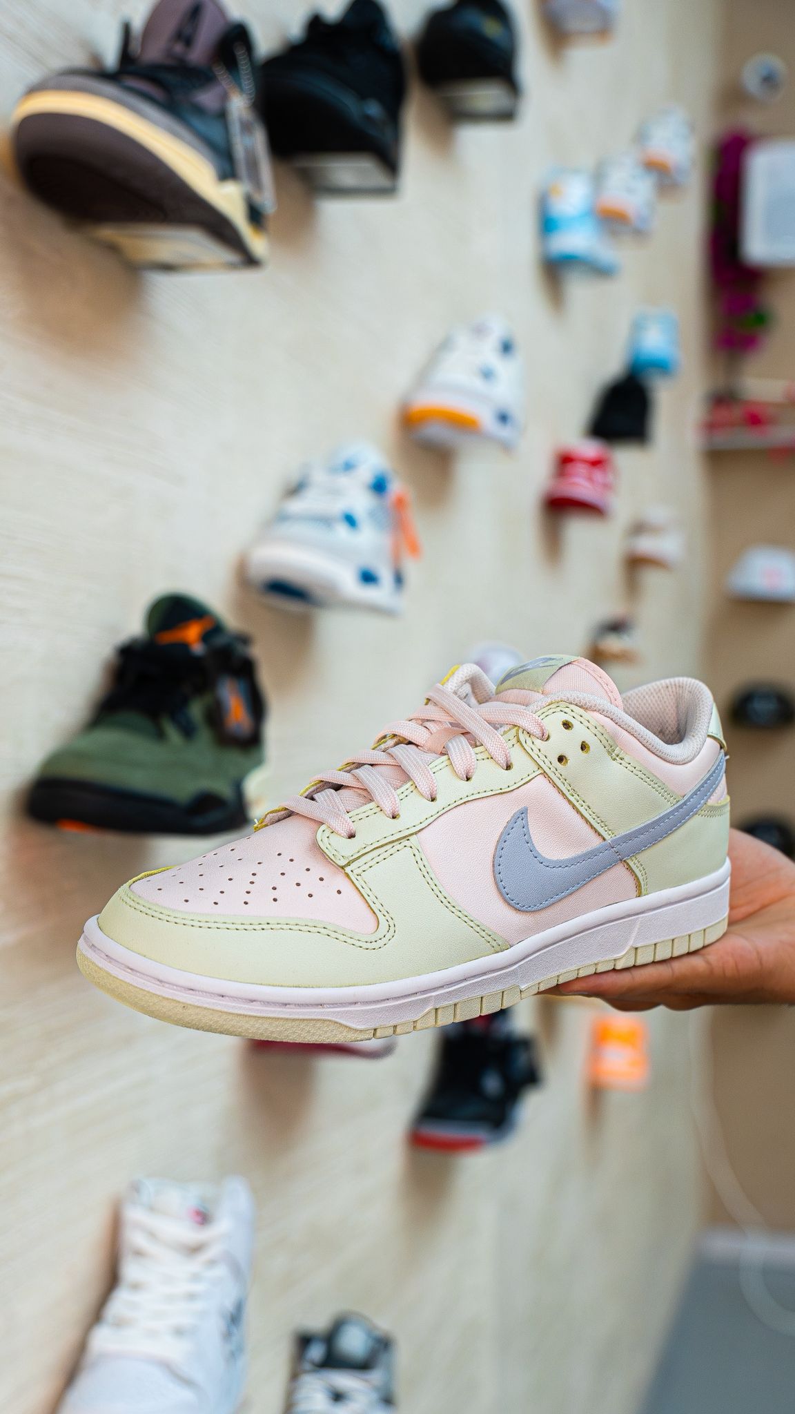 Nike Dunk Low "Lime Ice"